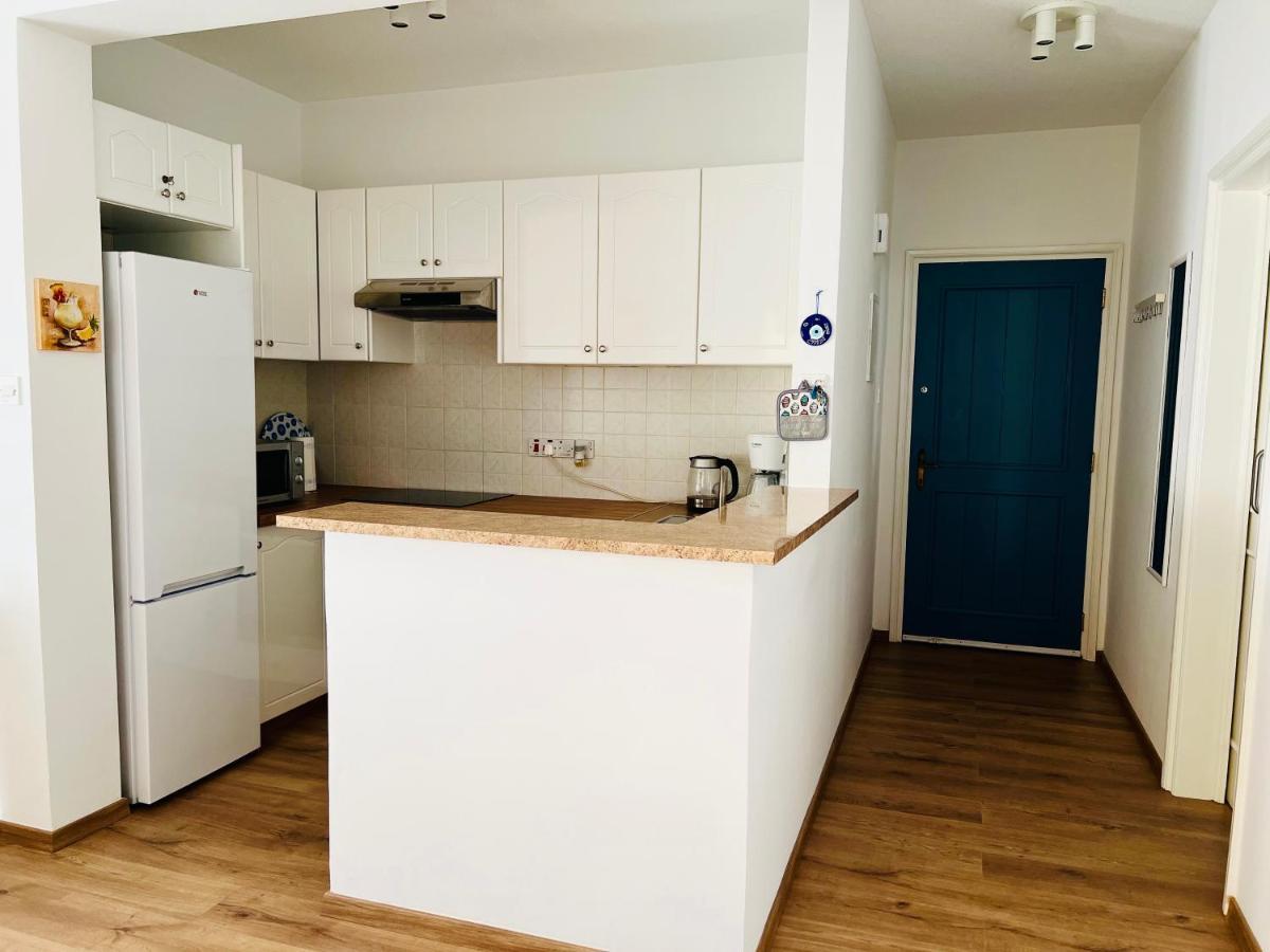 Paphos Ocean Sunset Apartment מראה חיצוני תמונה
