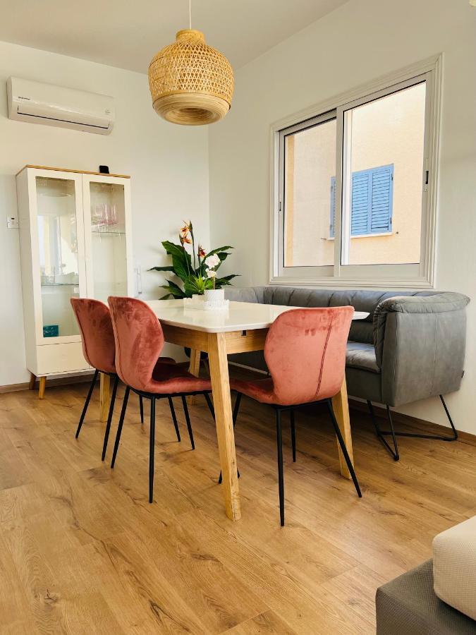 Paphos Ocean Sunset Apartment מראה חיצוני תמונה