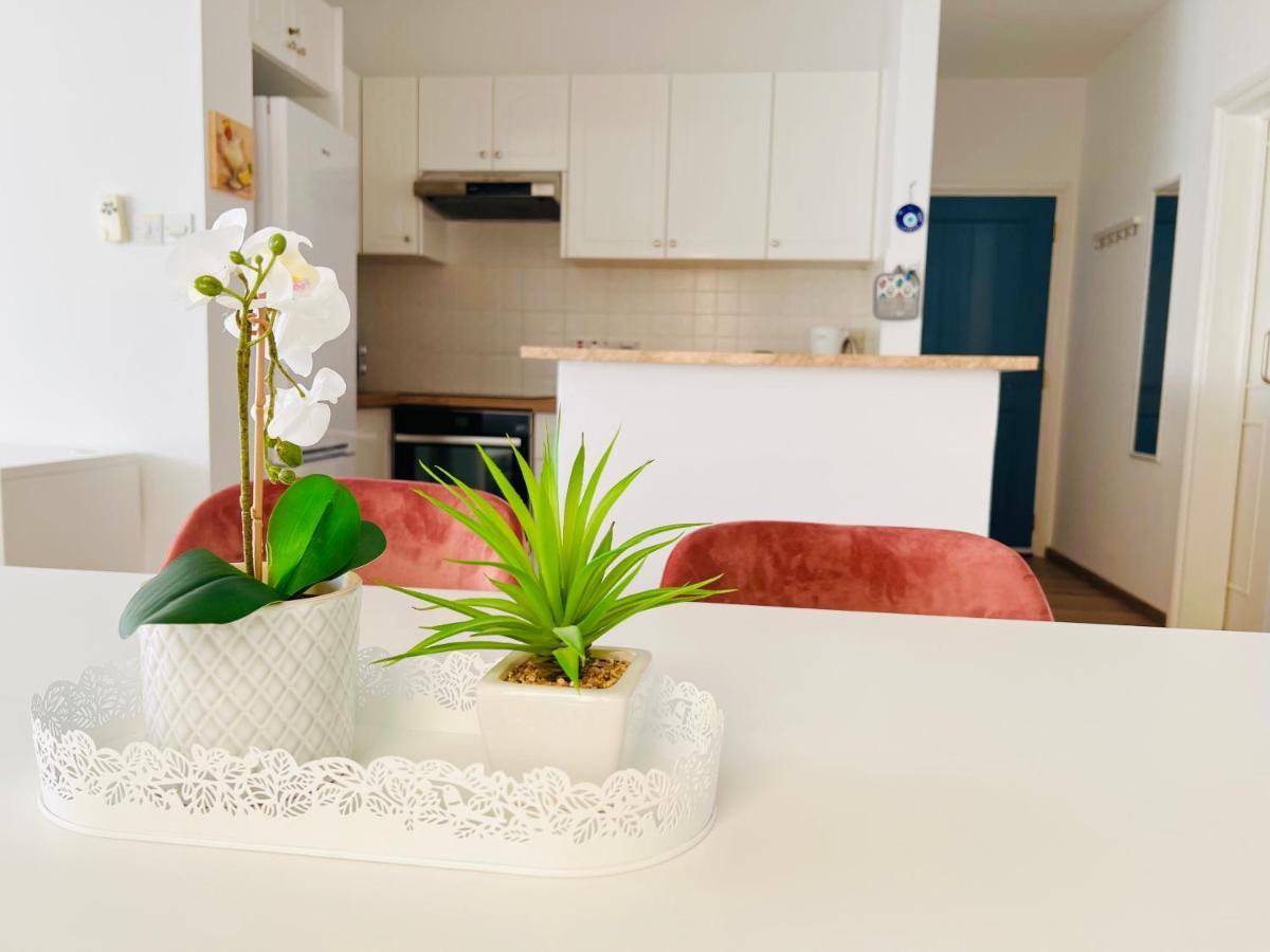 Paphos Ocean Sunset Apartment מראה חיצוני תמונה